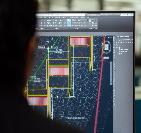 engineer-4941158_1920.jpg